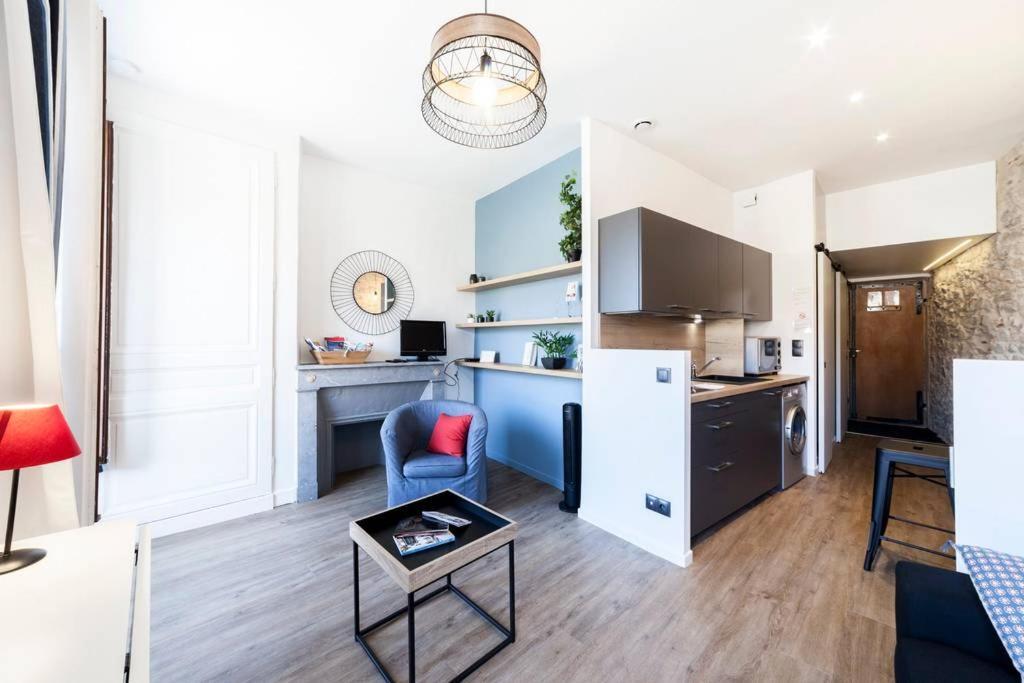 Vieux Lyon Avec Vue Sur La Saone Ail Apartment Exterior photo